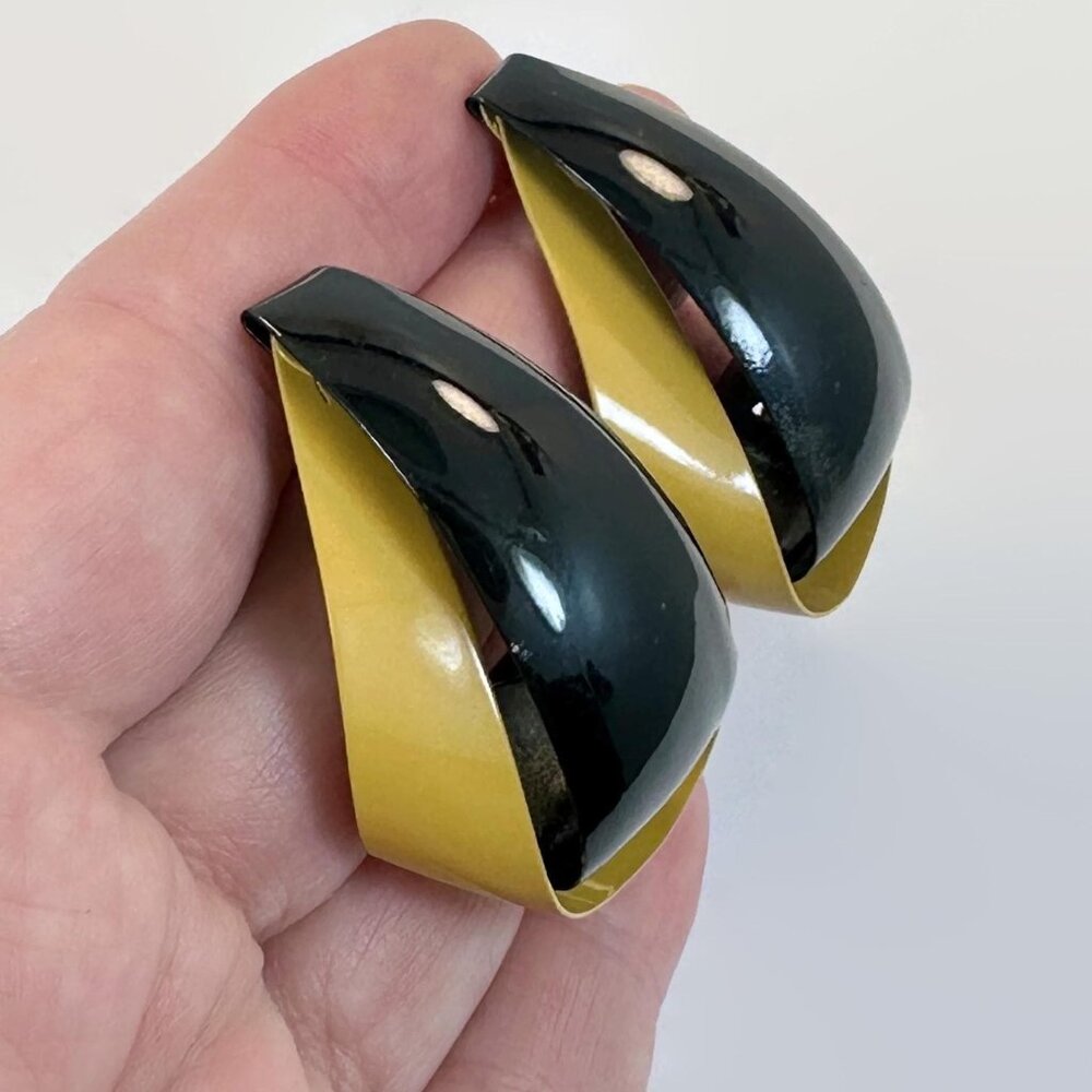 Retro Earrings, 80s, Enamel, Metal, Black, Gold, Modern, Contemporary, Vintage